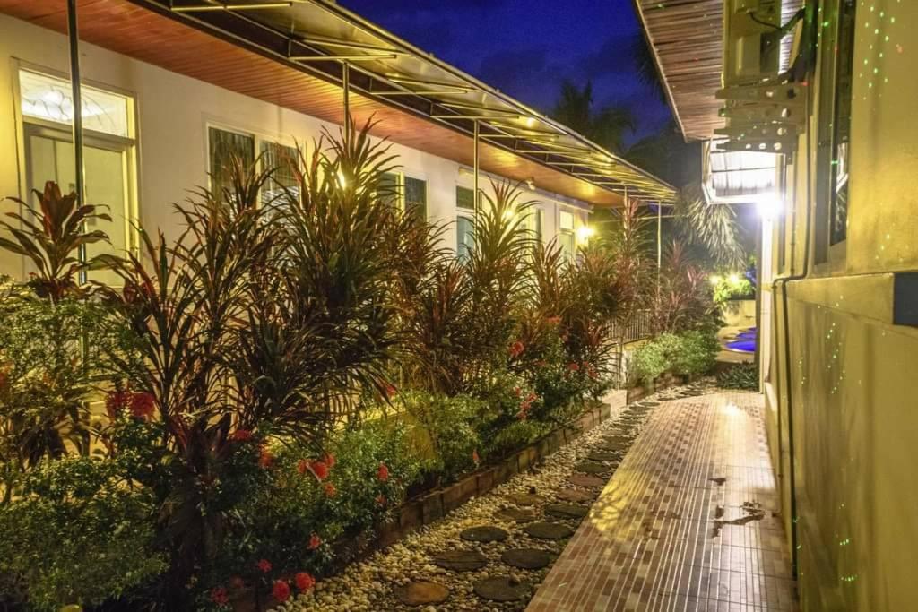 Si Bun Ruang Nuch'S Apple Guest House מראה חיצוני תמונה